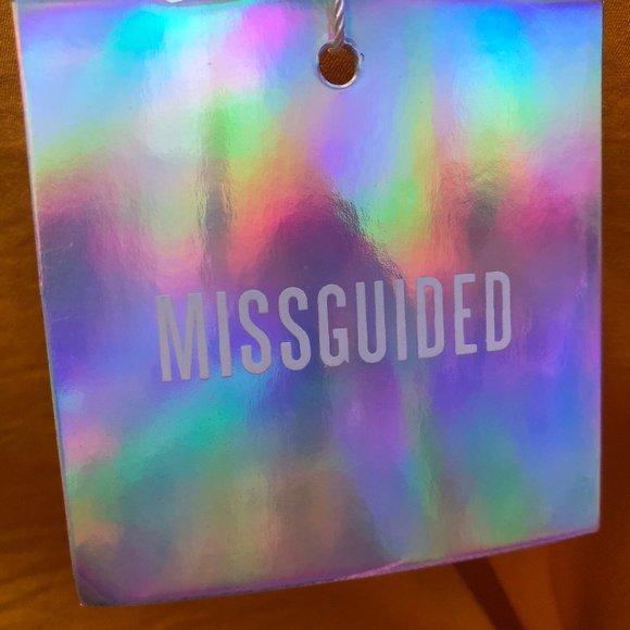 MISSGUIDED MUSTARD RUCHED SIDE DRESS NWT - Picture 4 of 8